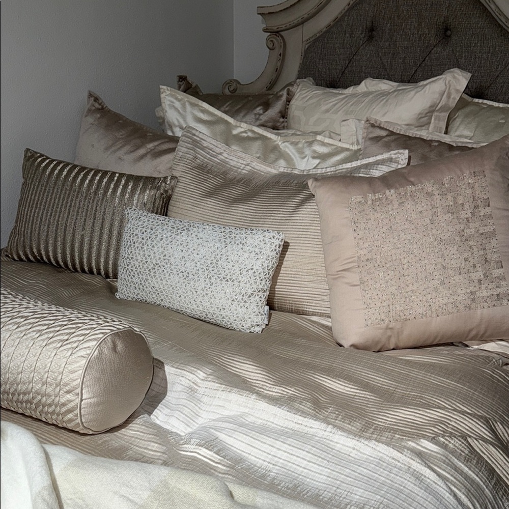 Hotel collection Elegant Tan Decorative Pillow - Picture 2 of 4